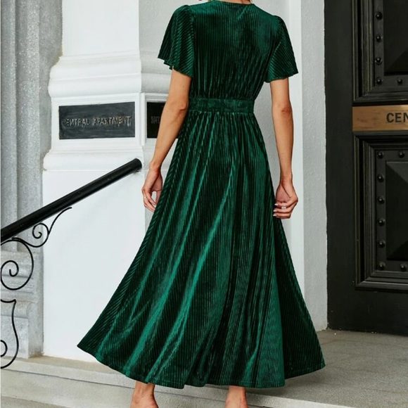 Luxe burnt orange velvet V neck butterfly sleeve dress LAST FEW - Picture 11 of 16